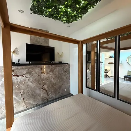 Charnel - Suite Bali-3